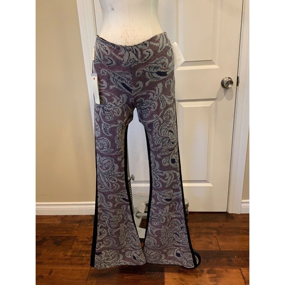 Cecilia Prado Blue/Red Knit Paisley (Flare, Black Back) Pants, Size M, NWT! $230